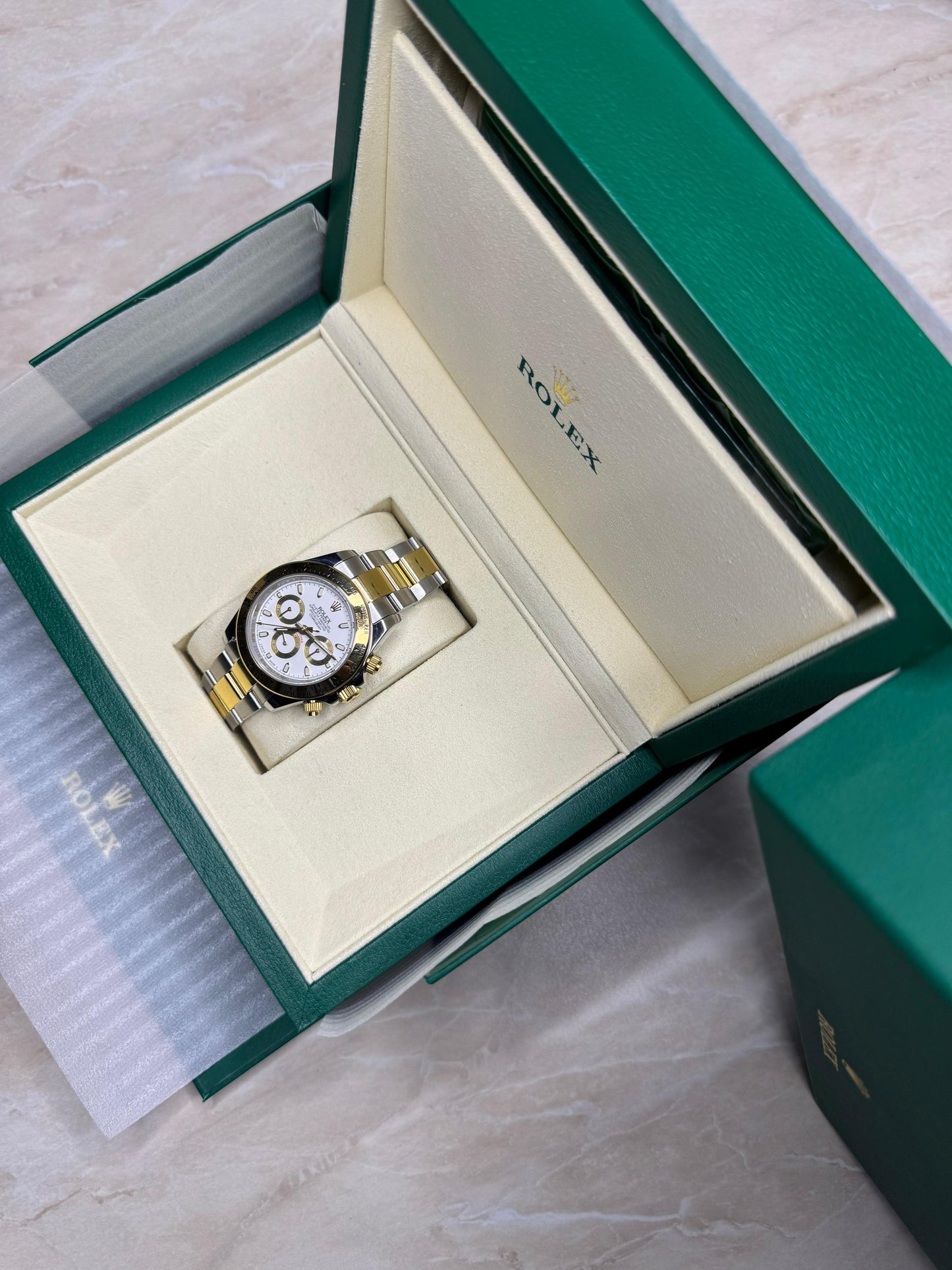 Rolex Cosmograph Daytona – Two-Tone Steel & Gold Luxury Chronograph