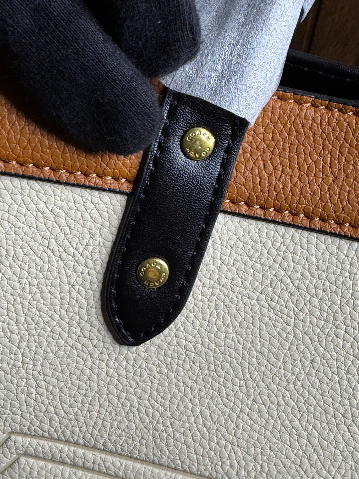 Coach Women’s Handbag in Beige & Camel – 100% Original & Handcrafted