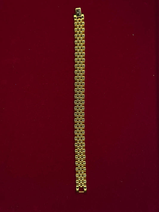 olex 500mg Gold Coated Bracelet – Stainless Steel Base & Anti-Tarnish Finish