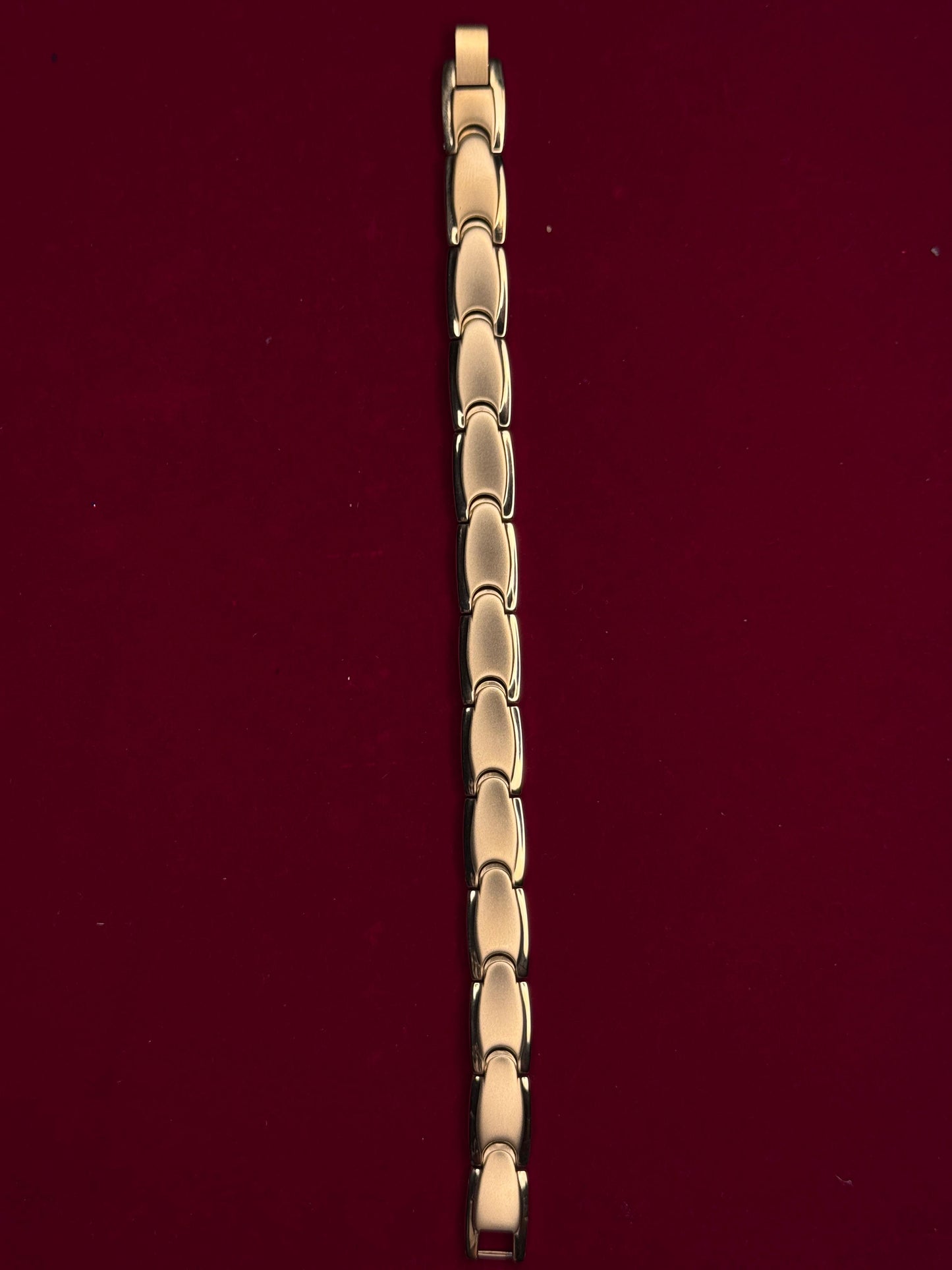 500mg Gold Coated Bracelet – Stainless Steel & Anti-Tarnish Finish