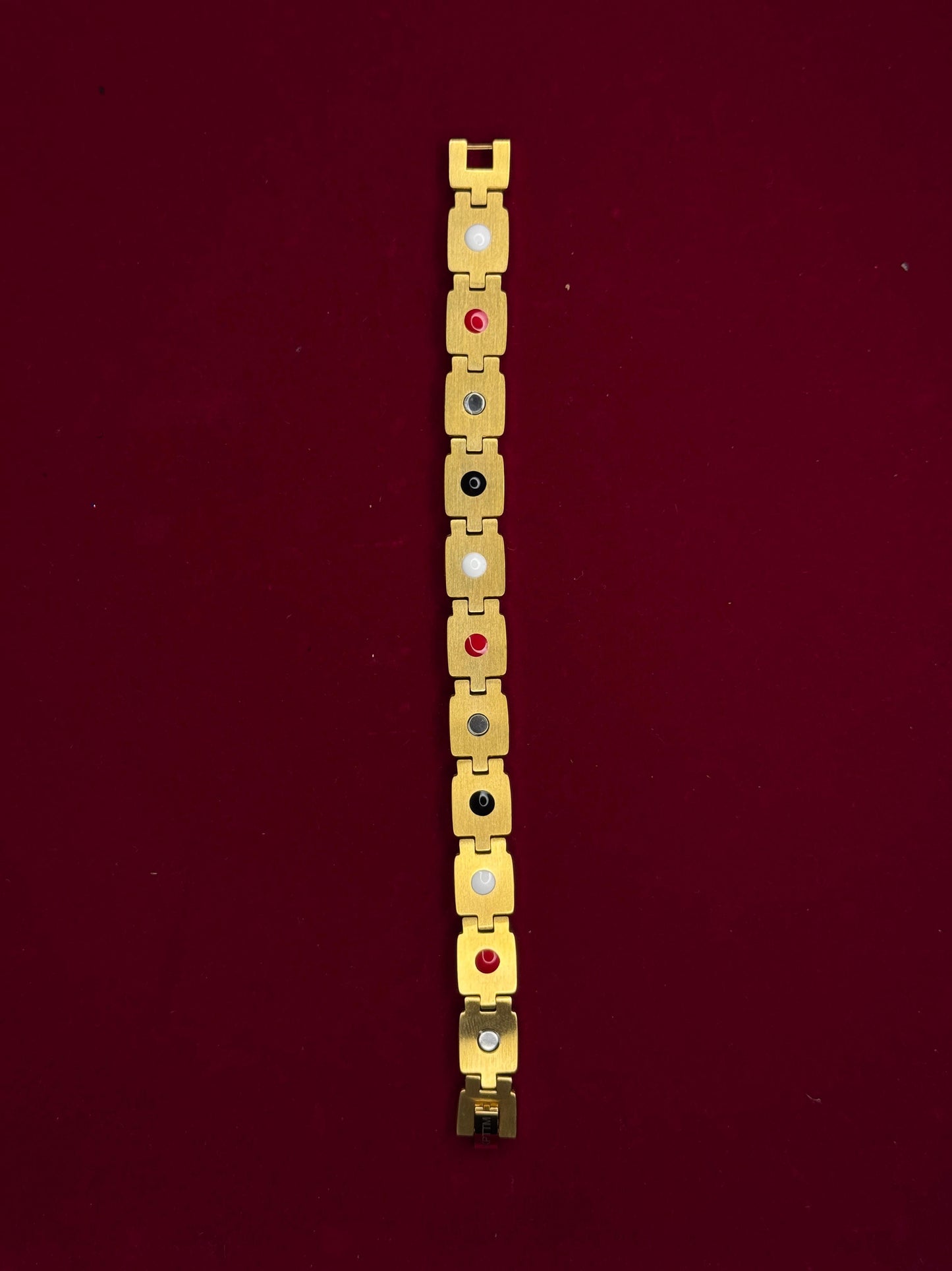 500mg Gold Coated Bracelet – Luxury Anti-Tarnish with Aqua Pressure