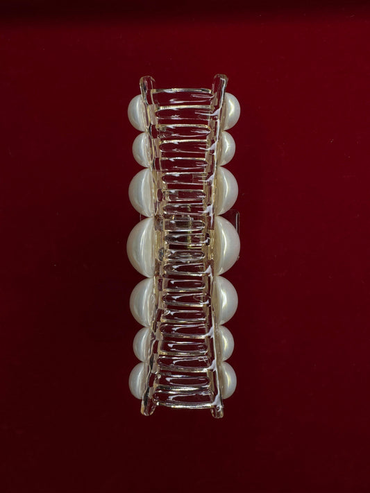 Pearl Luxury Hair Clutcher – Elegant & Timeless