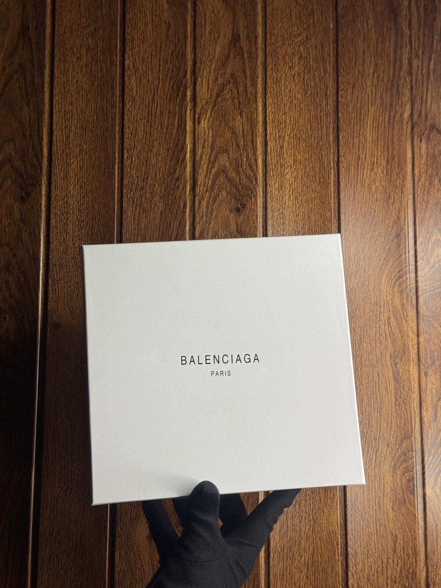 Balenciaga Women’s Handbag – 100% Original & Handcrafted