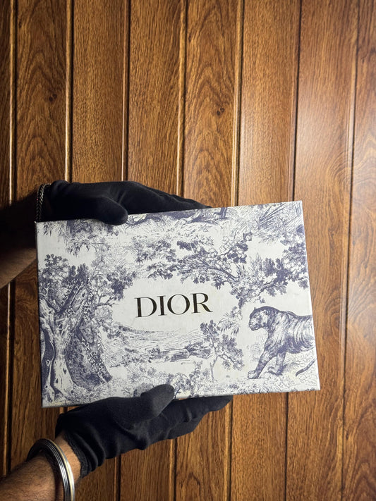 Dior Women’s Handbag – 100% Original & Handcrafted