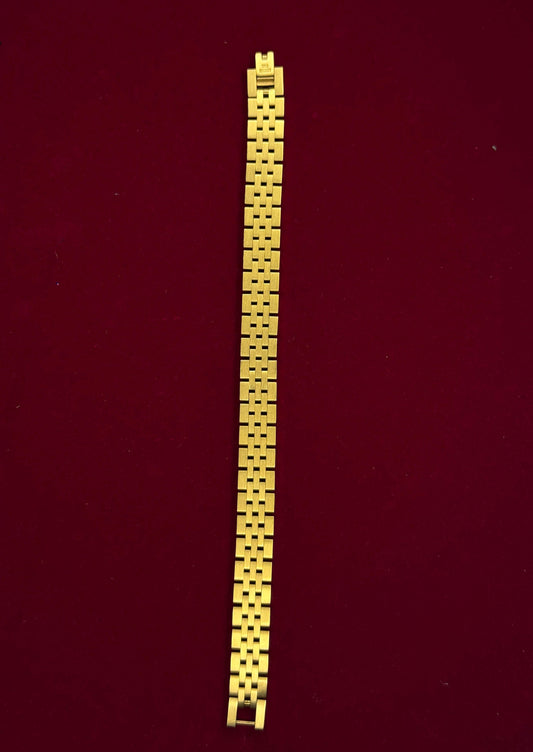 olex 500mg Gold Coated Bracelet – Stainless Steel Base & Anti-Tarnish Finish