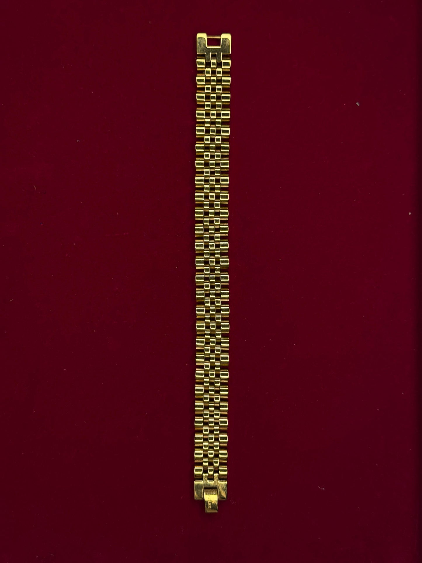 500mg Gold Coated Bracelet – Stainless Steel & Anti-Tarnish Finish