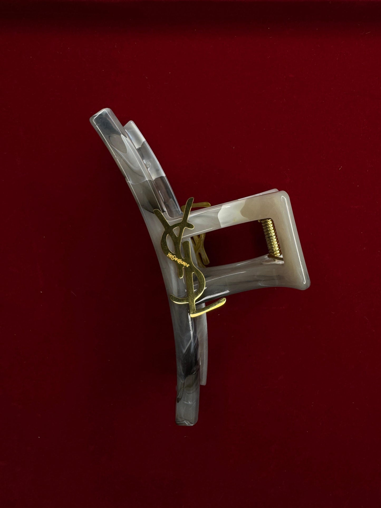 YSL Luxury Hair Clutcher – Chic Designer Accessory