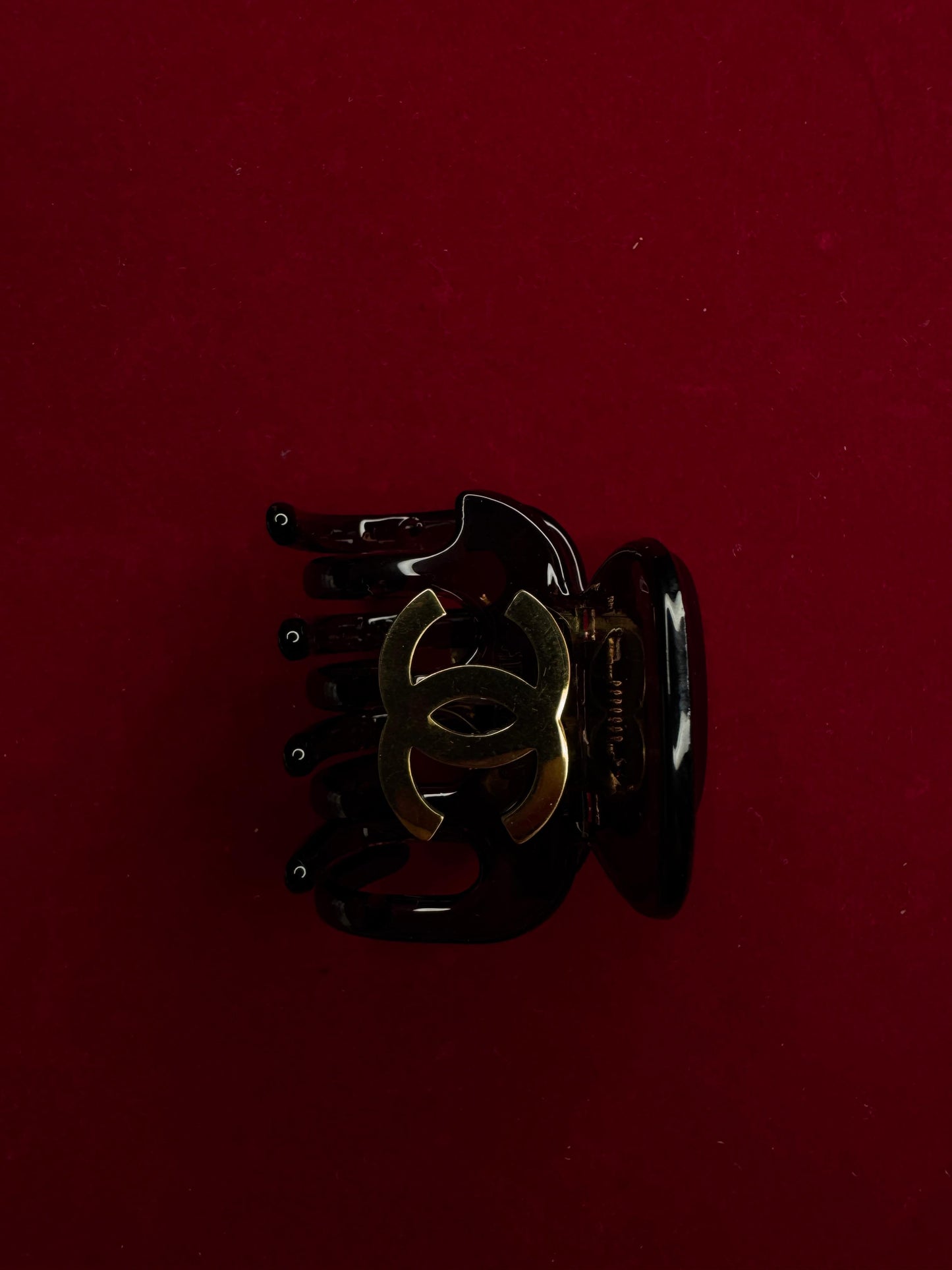 Chanel Designer Hair Clutcher – Timeless Luxury