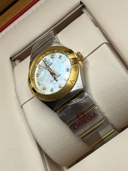 Omega Glacier Women’s Watch – Timeless Elegance in Icy Perfection