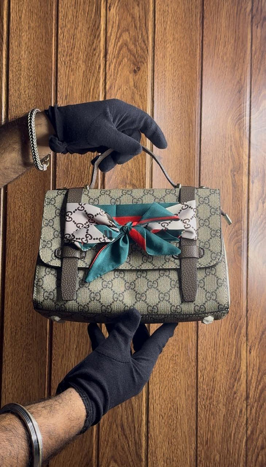 Gucci Handbag – Timeless Luxury & Iconic Craftsmanship
