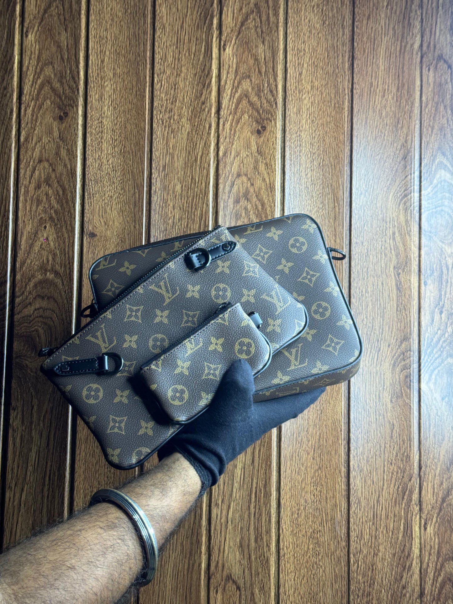 Louis Vuitton Unisex Vanity Bag Set – Timeless Luxury with Nested Design