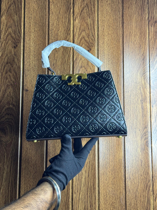 Tory Burch Handbag – Timeless Luxury & Modern Elegance