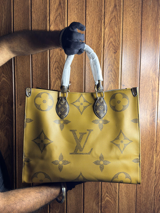 Louis Vuitton Women’s Tote Bag – 100% Original & Handcrafted
